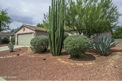 8697 N Golden Moon Way, Tucson, AZ 85743 - Photo 9