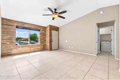 8697 N Golden Moon Way, Tucson, AZ 85743 - Photo 5