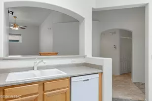7360 E Cll Nostalgico, Tucson, AZ 85715 - Photo 13