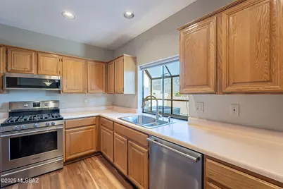 38324 S Silverwood Drive, Saddlebrooke, AZ 85739 - Photo 19