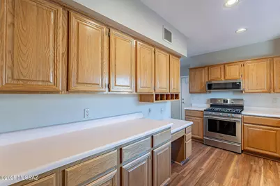 38324 S Silverwood Drive, Saddlebrooke, AZ 85739 - Photo 17