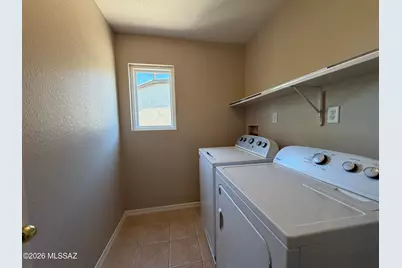 1925 S McConnell Drive, Tucson, AZ 85710 - Photo 13