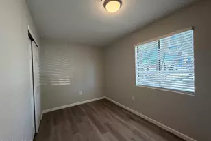 506 N Iroquois Ave, Tucson, AZ 85745 - Photo 5