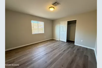 506 N Iroquois Avenue #1, Tucson, AZ 85745 - Photo 1