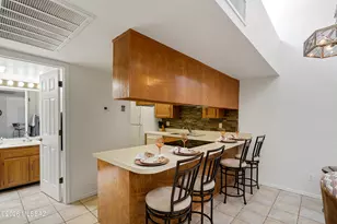 1200 E River Rd, Tucson, AZ 85718 - Photo 9