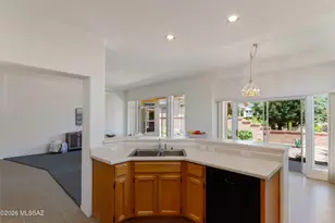 2065 E Bighorn Mountain Dr, Oro Valley, AZ 85755 - Photo 13