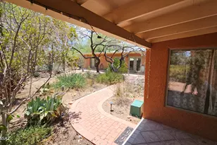 2611 N Teresa Ln, Tucson, AZ 85745 - Photo 39