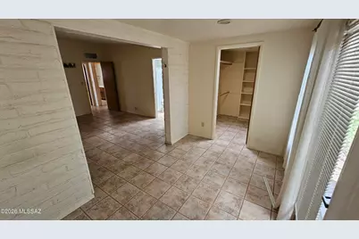 2611 N Teresa Lane, Tucson, AZ 85745 - Photo 17