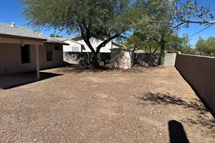 4731 W Juneberry Ln, Tucson, AZ 85742 - Photo 5