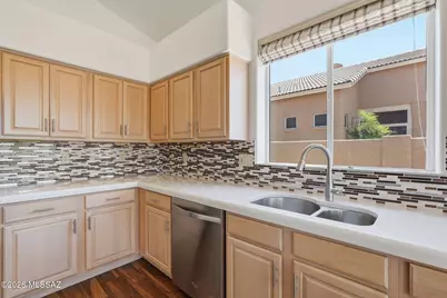 430 E Desert Golf Place, Oro Valley, AZ 85737 - Photo 7