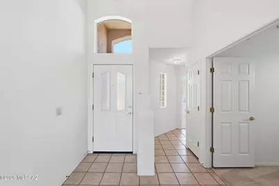 430 E Desert Golf Place, Oro Valley, AZ 85737 - Photo 5