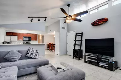 978 W Lockwood Lane, Tucson, AZ 85704 - Photo 9