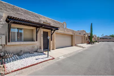 978 W Lockwood Lane, Tucson, AZ 85704 - Photo 5