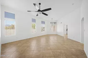 10430 E Wishbone Dr, Tucson, AZ 85748 - Photo 5