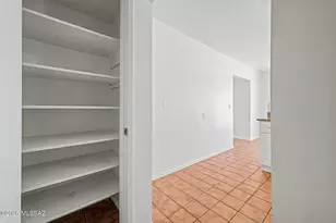 6619 E Scarlett St, Tucson, AZ 85710 - Photo 13