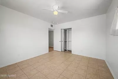 6619 E Scarlett Street, Tucson, AZ 85710 - Photo 15
