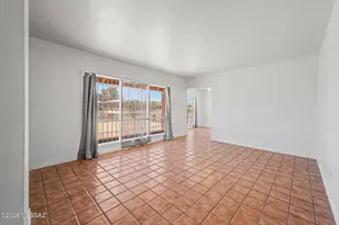 6619 E Scarlett St, Tucson, AZ 85710 - Photo 13