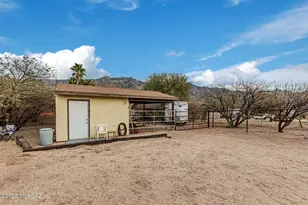 15850 N Razorback Ridge Trail, Tucson, AZ 85739 - Photo 9