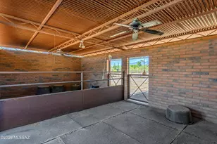 7944 E Cloud Rd, Tucson, AZ 85750 - Photo 31