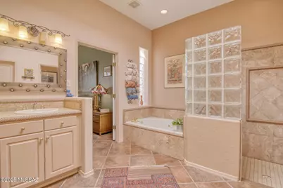 4365 S Royal Lytham Court, Green Valley, AZ 85622 - Photo 33