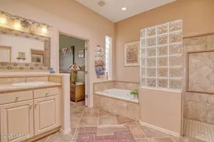 4365 S Royal Lytham Ct, Green Valley, AZ 85622 - Photo 33