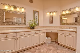 4365 S Royal Lytham Ct, Green Valley, AZ 85622 - Photo 31