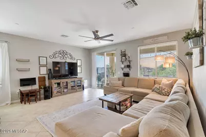 12405 N Starthroat Drive, Marana, AZ 85653 - Photo 13