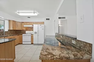 6202 E Timrod St, Tucson, AZ 85711 - Photo 9