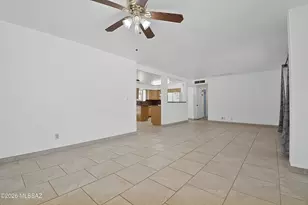6202 E Timrod St, Tucson, AZ 85711 - Photo 7