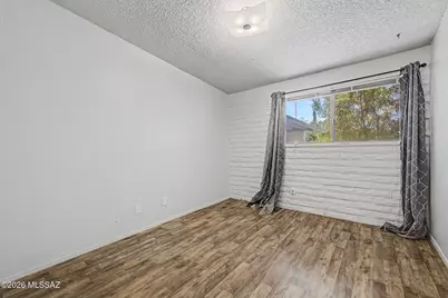 8965 E 35th Circle, Tucson, AZ 85710 - Photo 19