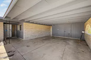 8965 E 35th Cir, Tucson, AZ 85710 - Photo 3