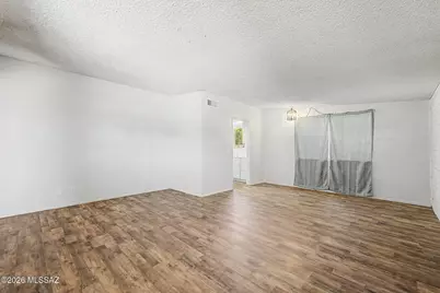 8965 E 35th Circle, Tucson, AZ 85710 - Photo 5