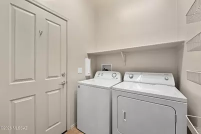 10446 E Sara Scarlet Loop, Tucson, AZ 85747 - Photo 23