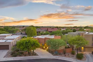 10446 E Sara Scarlet Loop, Tucson, AZ 85747 - Photo 31