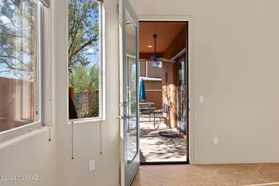 10446 E Sara Scarlet Loop, Tucson, AZ 85747 - Photo 19
