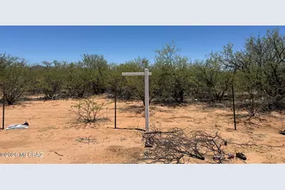 S Tara Ln / W Sandario Hollow, Tucson, AZ 85735 - Photo 11