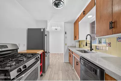 5801 E 2nd Street, Tucson, AZ 85711 - Photo 9