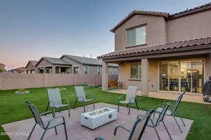 7877 S Wolf Creek Dr, Tucson, AZ 85757 - Photo 21