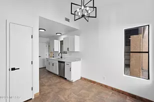 1421 W Calle Plomo, Tucson, AZ 85745 - Photo 9