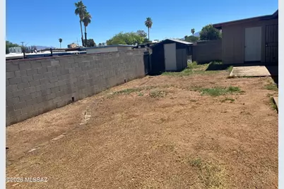 6733 E Victoria Street S, Tucson, AZ 85730 - Photo 7