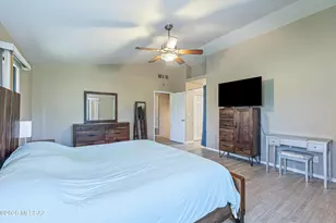 10301 N Oak Knoll Ln, Tucson, AZ 85737 - Photo 25