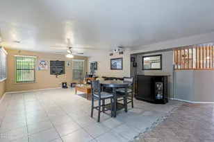 10301 N Oak Knoll Ln, Tucson, AZ 85737 - Photo 9