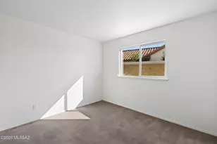 9617 E Glasgow Pl, Tucson, AZ 85747 - Photo 31