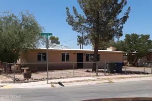 672 W Calle Sevilla, Tucson, AZ 85756 - Photo 9