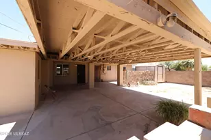 672 W Calle Sevilla, Tucson, AZ 85756 - Photo 35