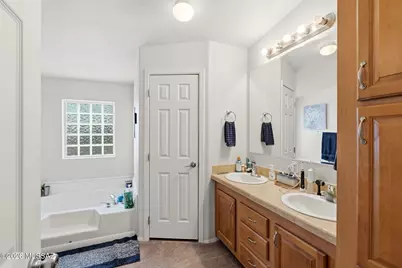 16742 W Moore Road, Marana, AZ 85653 - Photo 43