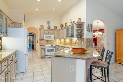 63722 E Whispering Tree Lane, Saddlebrooke, AZ 85739 - Photo 9