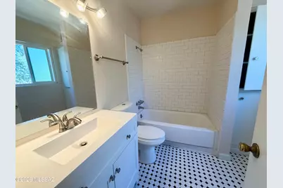 835 N 6th Avenue, Tucson, AZ 85705 - Photo 11