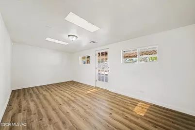 6470 E Calle Luna, Tucson, AZ 85710 - Photo 11