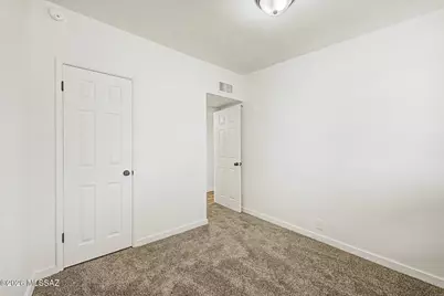 6470 E Calle Luna, Tucson, AZ 85710 - Photo 25